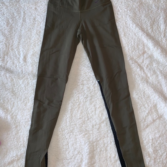 NIKE Dri-Fit Mesh Leggings/Extra Small - Picture 2 of 9